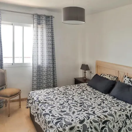 Spacious With Sea View In 140 M² * Estepona
